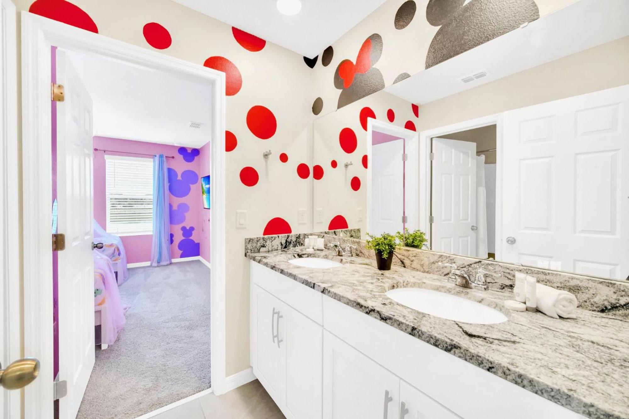 Stunning Rare Lake Front 7Br Holiday Home - Sleeps 14 - Pool, Hot Tub, & Games! Orlando Ngoại thất bức ảnh