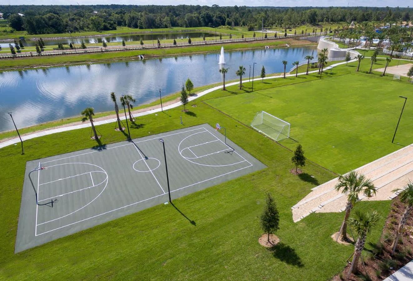 Stunning Rare Lake Front 7Br Holiday Home - Sleeps 14 - Pool, Hot Tub, & Games! Orlando Ngoại thất bức ảnh